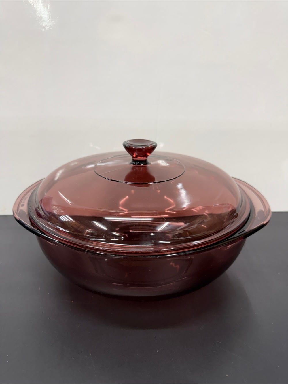 VTG Pyrex #024 Cranberry Glass 2 Qt. 2 L.  Casserole Dish with Lid USA